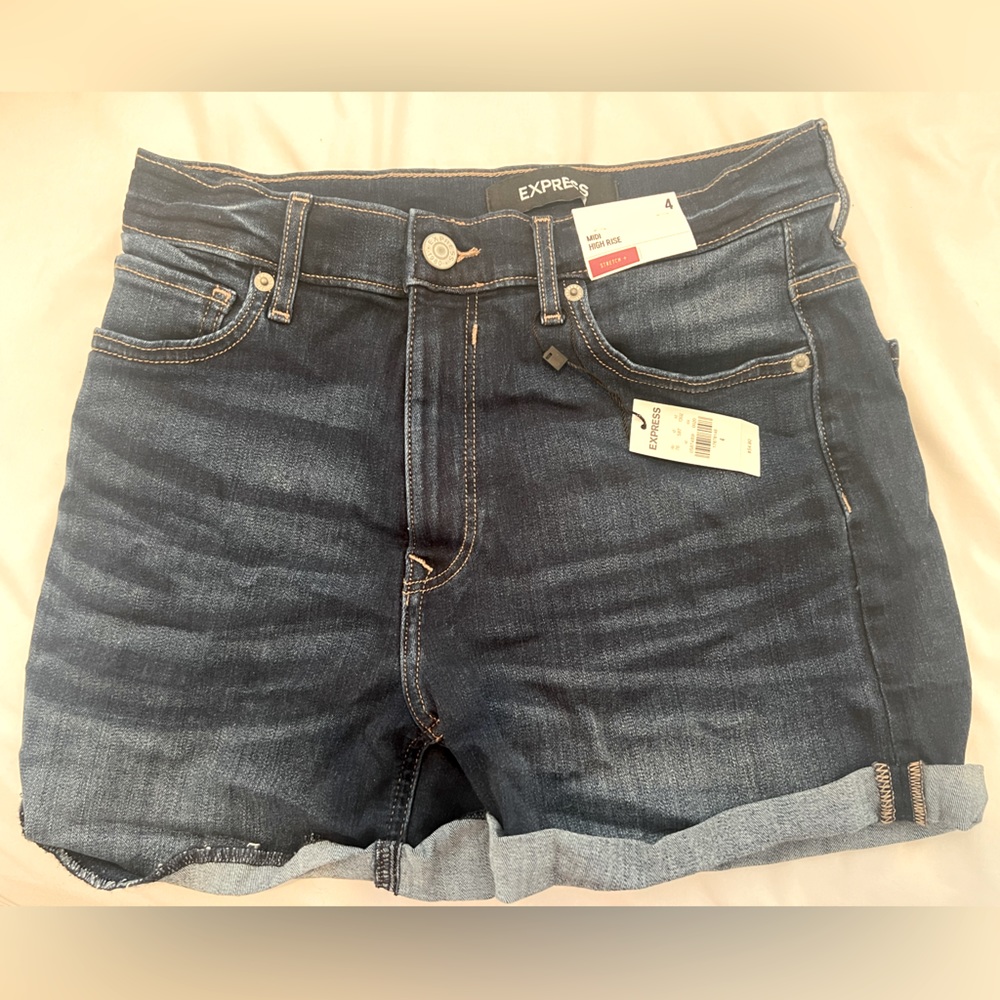 NWT Express Women’s Shorts